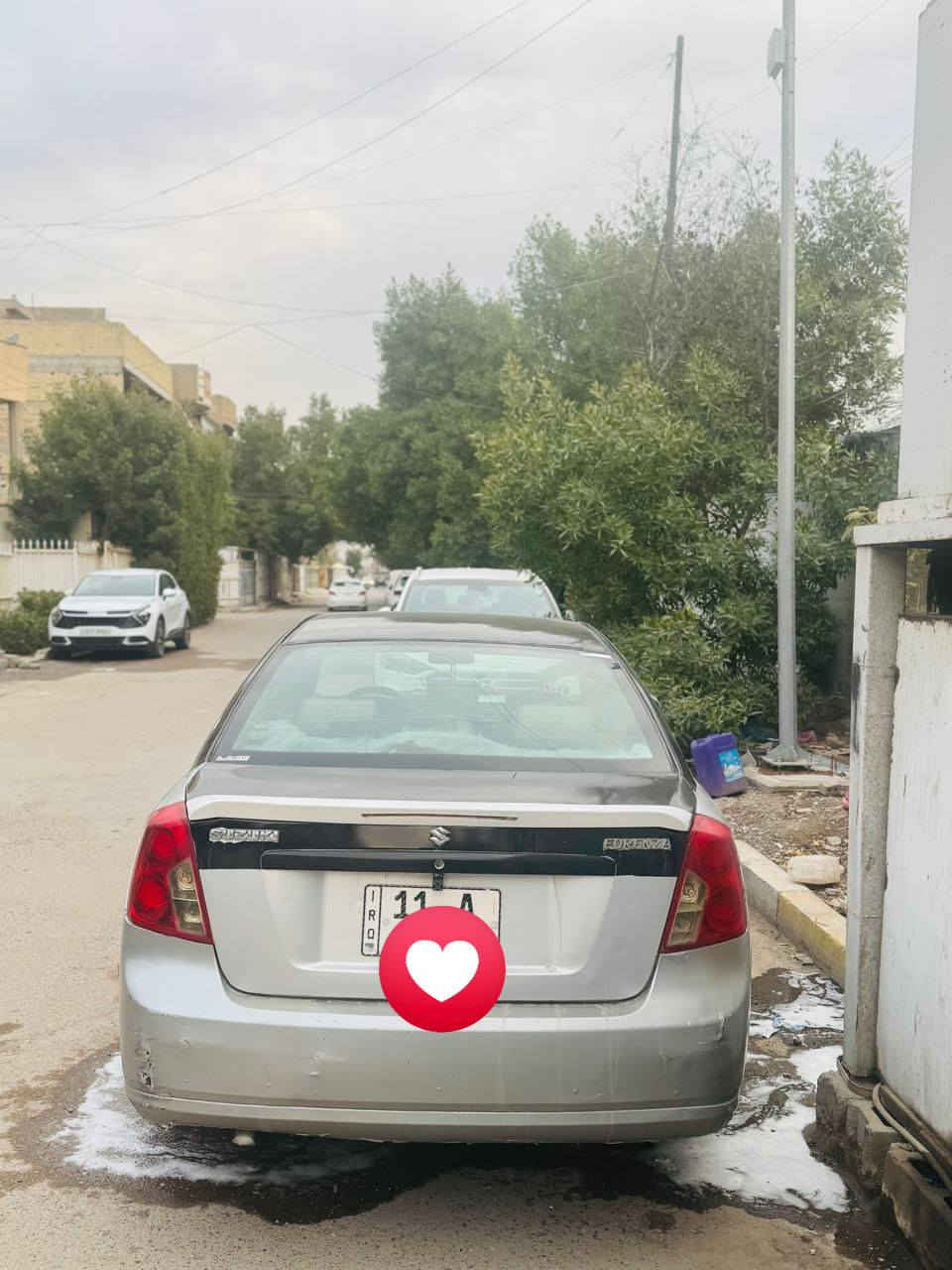 السلام عليكم.  فورنزا.! مديل 2007   محرك كير كهربائيات ع وضع شركة.  رقم بغداد تحويل مباشر.! سيارة خير من الله .!سعر 63 ورقة.وبيها مجال الاتصال ع رقم. *********** بغداد الطالبيه
