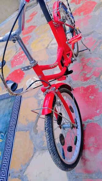 بايسكل حجم 20 اخو الجديد السعر 60 وبي مجال ***********
