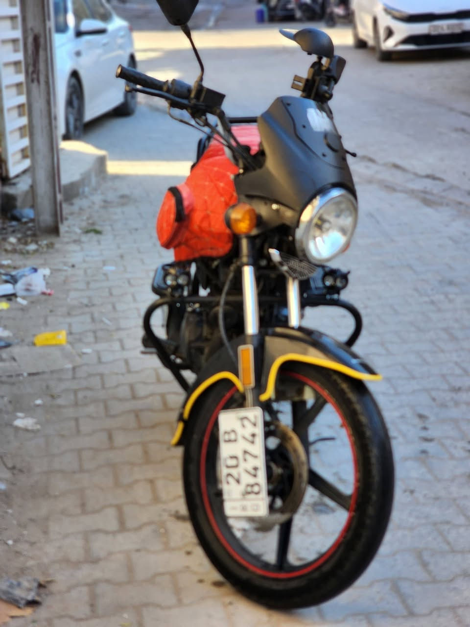 السلام عليكم دايون 2022 مرقم ديالى سنويه بسمي تحويل مباشر دراجه كامله وكلش نضيفه مناقصها ايشي محركها كفاله واحلا من الصور ملاحضه تانكي صفاحيات نضاف مغلفه للنضافه
مكاني بغداد رقمي *********** فقط اتصال او واتس سعرها 2250 مجالها بسيط ونعتذر ع الاطاله ♥️
