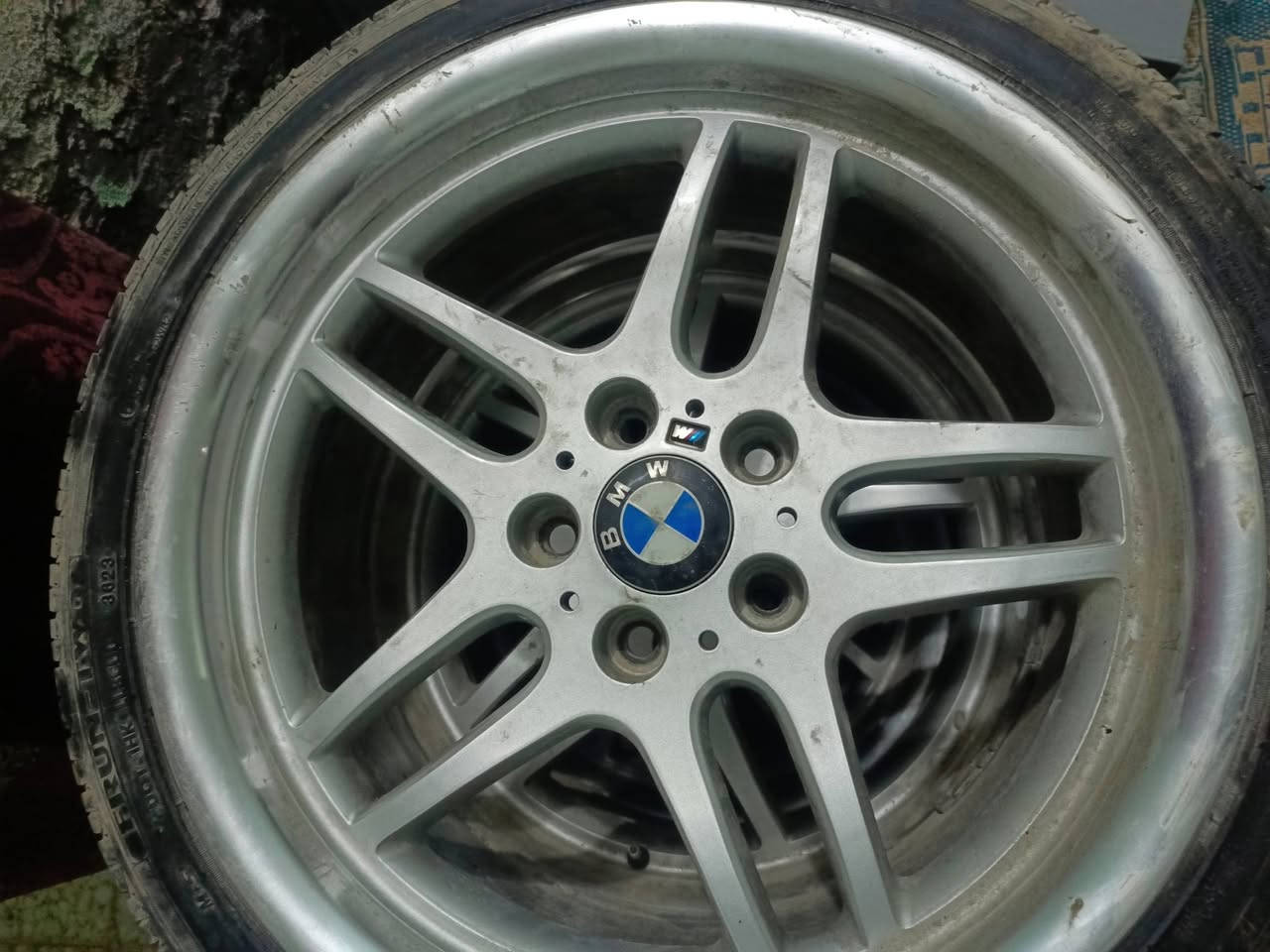 سلام عليكم ويل M تو سايز حجم 18 نظافه 95 سعر 600 الف تواصل ***********
