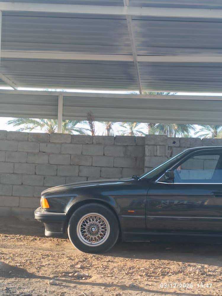 730 مكينه 40 موديل 93 بسمي بغداد الانكليزي سياره خير من الله صدر امامي وخلفي جديد تبريد بيه تلحيضات بصيطه ***********
***********
55وبيه مجال بصيط
