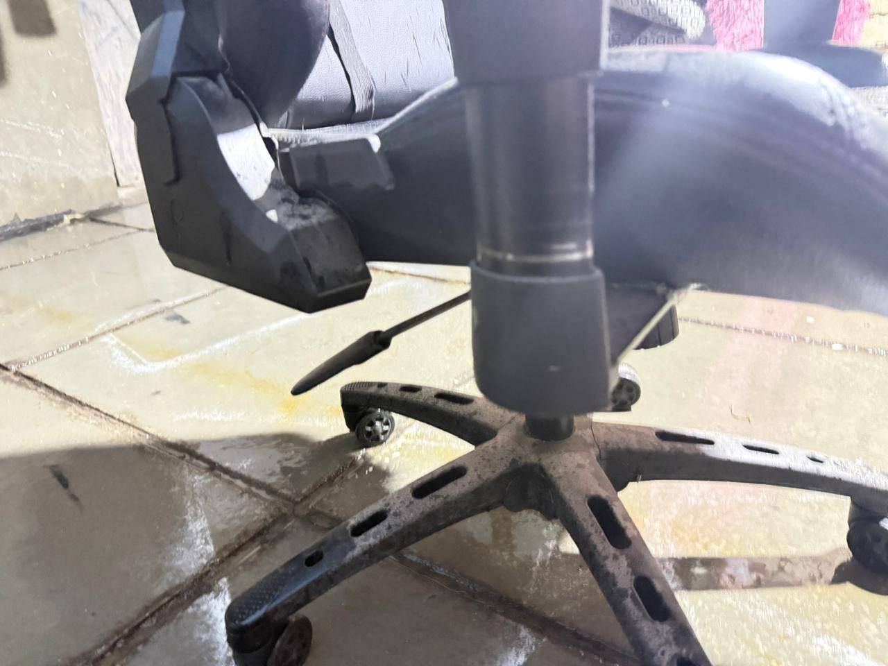 مكتب50 + كرسي 25  للبيع سعرهن 75 مكان بغداد مدينة الصدر فقط شراي يدخل سعر نهائي قفله


**إذا كنت صاحب هذا الإعلان وتريد حذفه لأي سبب، رجاءا أرسل رسالة إلى الدعم الفني**