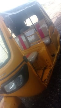 تكتك للبيع موديل 18 تكتك نضيفه وحلوه شغاله نكره سلف كل عطا مابيها نافض...