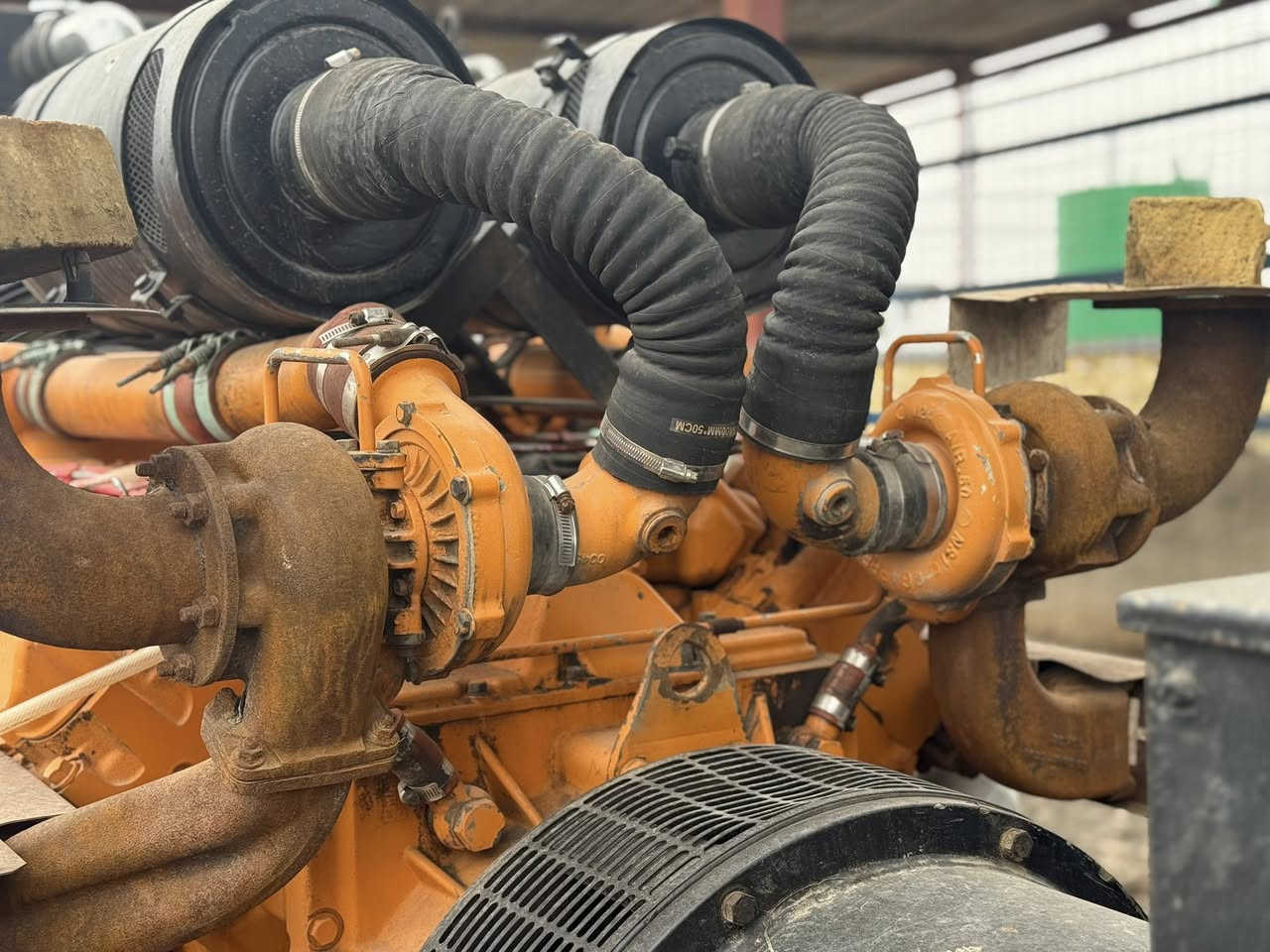 السلام عليكم
للبيع دايو دوزان V8دبل سوبر 

التوليد استامفورد انكليزي 400KVA

موديل حديث وارد خليجي

عدد ساعات التشغيل اقل من1000ساعة مشتغل

 سيطرة حديثة متطورة (برودكشن)إطفاء وتشغيل ذاتي فول اوتماتيك المولد 

شرط الحمل

 المحرك غير مفتوح 🔓 
العنوان-بابل -شوملي 

للاستفسار الاتصال ع الأرقام التالية 

***********

علماً يتوفر لدينا من ال١٠كيفي إلى ٧٥٠
