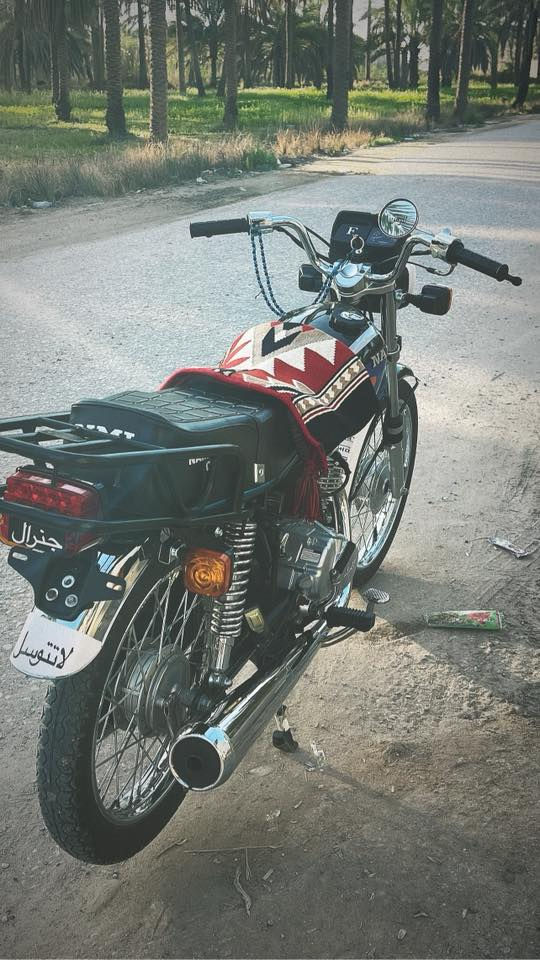 سلام عليكم دراجه نامه شلامجه اصلي مديل 2025اوراق اصولي شاصي2017ارشا مدفوع كمرك مكاني كربلاء قضاء الحسينيه او الامام عون السعر واحد و300وبيها مجال متواجد خاص او ***********
