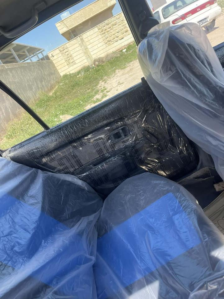 السلام عليكم سيارة كورلا للبيع موديل ٩٠ رقم بغداد سنويه لل27 بلادي يسرى بلادي أوتوماتيك بسمي تدفئة وتبريد كهربائيات كلها شغاله محرك كير عل فحص العنوان قضاء بلد   للاتصال عل الرقم 
***********
