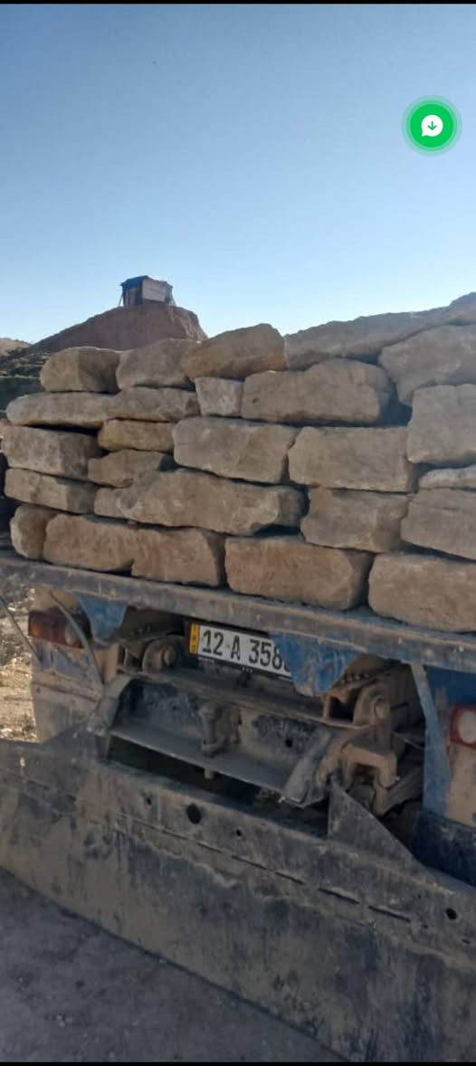 مستعدون لعمل التكسيه الحجريه مواد وعمل بادارة ابو حسن ملاحظة العمل استلام مهندس الكادر متكون من 15 خلفه للاستفسار الاتصال على الرقم  ***********
