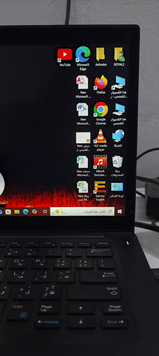 لابتوب dell
جيل3480
معالج CORE i5
ذاكرة 256 رام8
جميع تطبيقات طباعه منصبه
ملحقات جنطة ماوس شاحن
اتصال ***********
