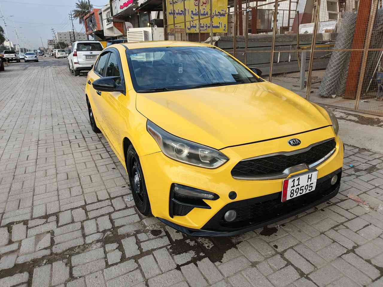 كيا فورتي وارد امربكي 2019
كير مبدل المرغوب AT
محرك 2000 دوش 
ماشية 77m
تبديل بنيد فقط
دوشمه
تخم تاير
لد خلفي
منضومه زنون

سياره حلوه وخير من الله
رقم بغداد الجديد هزه جديدة
هيئة غرامات كله جاهز👌👌👌
شاشه كبيرة فول 
صور الحادث مع السونار بل المنشور 
متعجبك السياره سمعنه كلمه طيبه
السعر 127 بيهه مجال
***********
بغداد الوشاش
