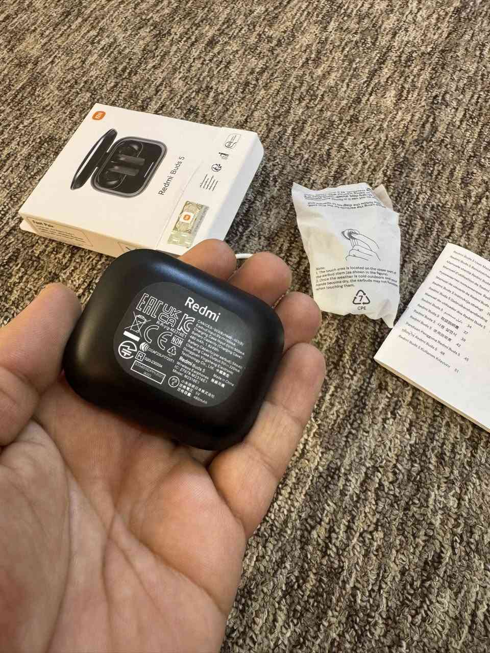 السلام عليكم شباب ايربودز شاومي 5 اصلي مختم السعر 20


**إذا كنت صاحب هذا الإعلان وتريد حذفه لأي سبب، رجاءا أرسل رسالة إلى الدعم الفني**