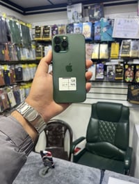 للبيع فقط 13 برو ماكس  جهاز نظيف وشرط ما مفتوح وحاسبة نورمال بدون غراض...