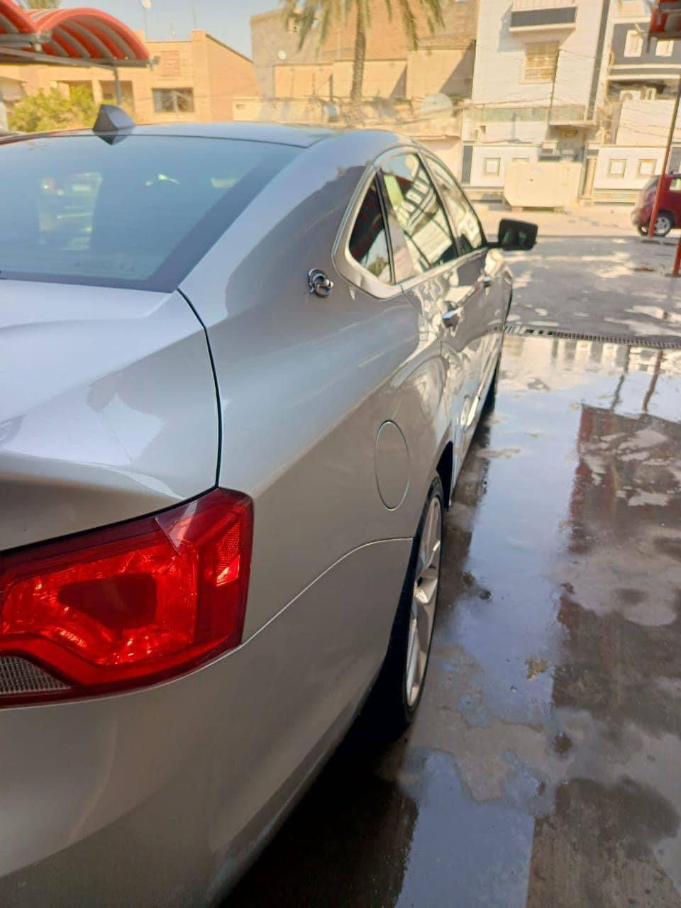 للبيع Chevrolet امبالا 2014 LTZ – 4 سلندر
محرك وكير جديد (خير من الله)
شاشة + كاميرا خلفية
حساسات أمامية وخلفية
رادار
حدادية جديدة قبل أسبوع
رقم بغداد باسمي مباشرة
السيارة نظيفة والاستخدام شخصي
بيها 3 قطع  أبيعها عام 
السعر 103$
للتواصل:📱 ***********
