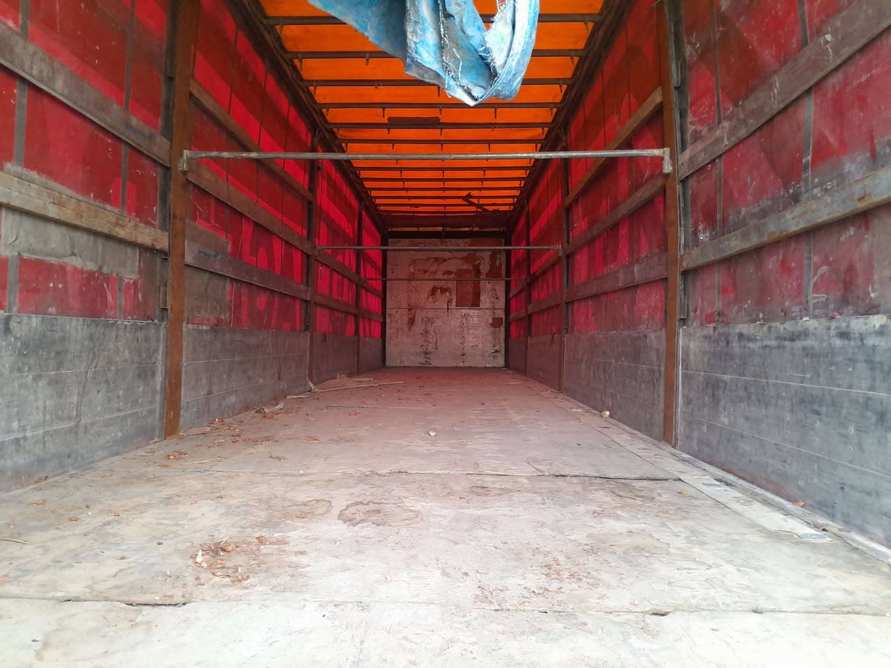 مان.البيع سعر ١٤٠ورقه عنوان ديالى خانقين ***********وبي مجال
