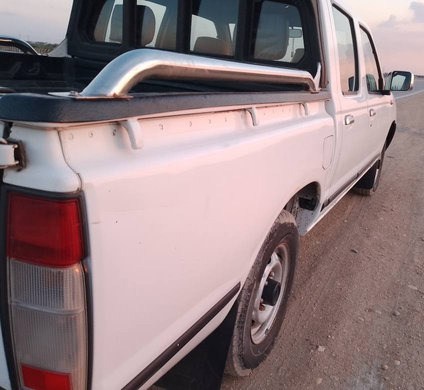 نيسان للبيع موديل 2014 مكفوله كفاله عامه من عدا شبر بالدوسه ورا الباب العبري ورا السايق مكينه وشاصي وگير حداديه جديده تخم تايرات جدد تبريد تدفأه كهربائيات جاهزه سياره مال جناي وعد راعيها بدون بوليس حتى غسل ما غاسلها رقم (سماوه)تحويل ثاني يوم السنوه ما صاقطه سياره كافه الشروط بيها العنوان الناصريه قرب جامعة ذي قار السعر 140 مكلف بالنشر رحم الله والديك لا تراسل للاستفسار الاتصال على الرقم التالي ‏‪***********‬‏
