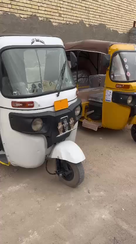 سلام عليكم اخوان هاي وجبه جديده تكاتك جاهزات واحد على واحد دوشمه جديده كاعيات سبع قطع مسجل تكاتك الف ما تصرف عليهن اوراق المديل عشرين ثنين سعر وحده 5250 العشرين وحده موديل 19 سعرها 4800 بيها مجال العنوان كربلاء امن داخلي شارع طارق الخيكاني وشاري بخدمته تفاصيل تكاتك بل فديو ***********///***********
