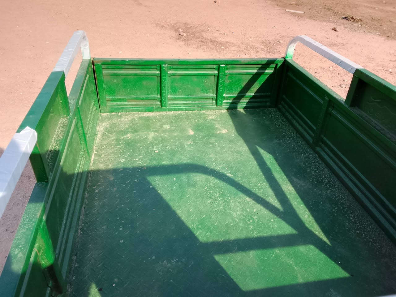 السلام عليكم ستوته للبيع مديل 22ستوته خير من الله اوراق للاستفسار ***********المكان الحيدرية
