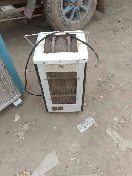 يوجد لدينا كادر عمل لتصليح الطباخات والصوبات النفطيه والكهربائيه وايضا الغسالات وتأسيس ماي ومجاري والرزق على الله عنوان الديوانيه الحمزه الشرقي واليحب يتواصل ويانه هذا رقم الكادر واهلا وسهلا بيكم***********
