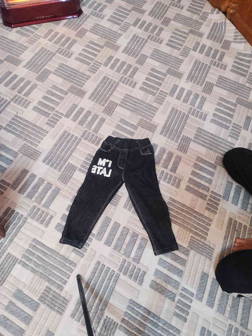 سلام عليكم تم فتح ملابس اوربيه وكوتات نسائيه واطفال لاستفسار ع رقم *********** العنوان رفاعي حي العمال بيت ابو انور المختار
