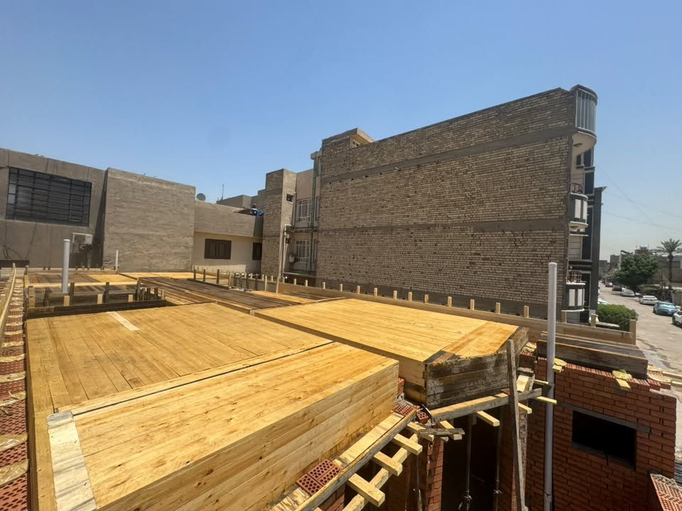 سلام عليكم نجار قالب من بغداد شغل درجه اولى خبره اكثر من ٢٠سنه للستفسار ***********
