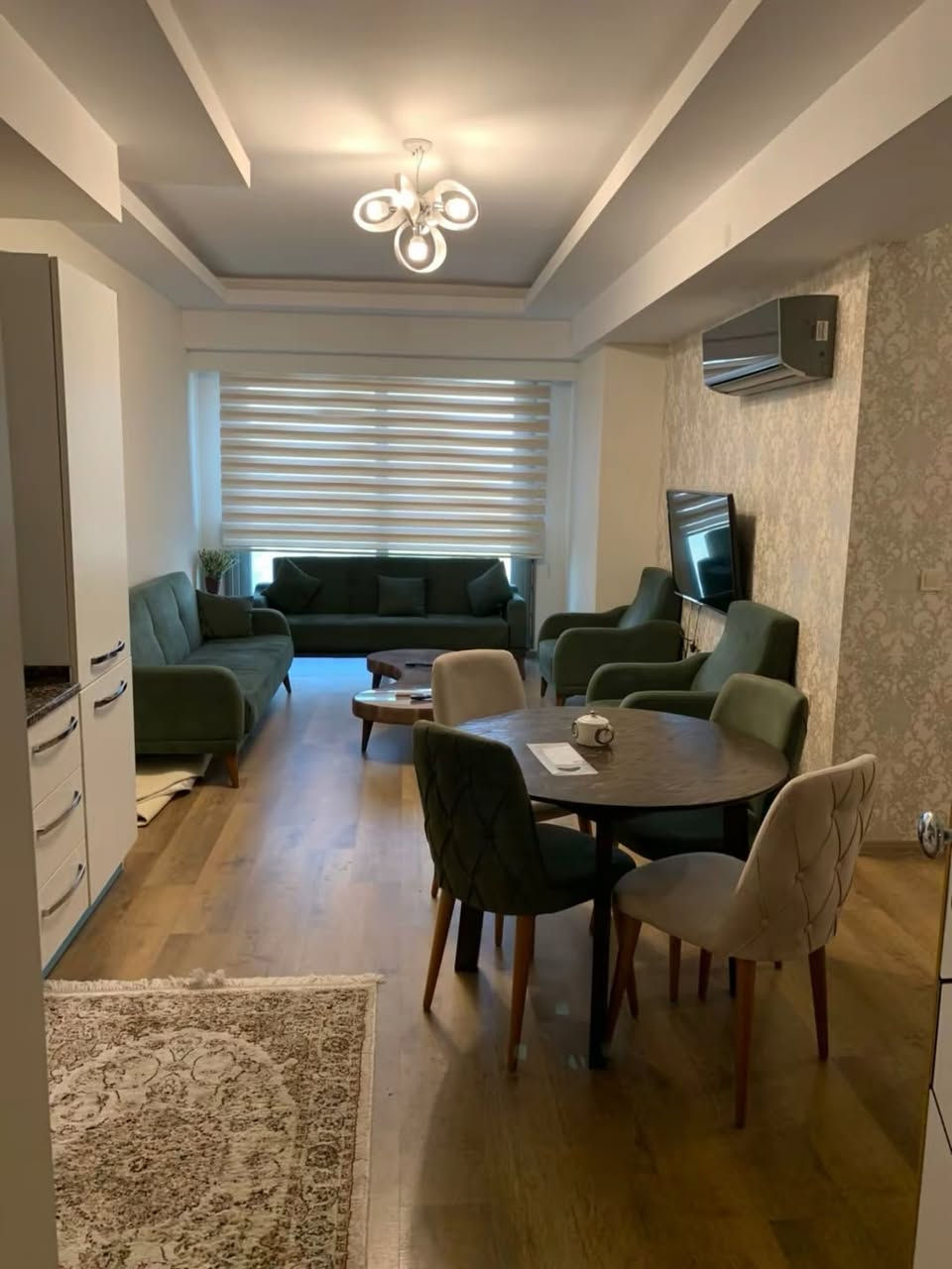 ***********
شوقە   MRF QUATTRO بۆ كري لە كواترو تاور   
🔵 2+1 دوو ژووری 
🟤 91 متري
🔵  دوو ژووری نووستن 
🟤 هۆڵ
🔵 چێشتخانە
🟤 بلکۆن
🔹🔹🔹🔹🔹
شقة غرفتين وصالة  الايجار  من مجمع كواترو تاور 
🔹 2+1  
 🔸91م
🔸 غرفتيننوم
 صالة 
🔸مطبخ 
🔸حمام 
 🔸بلكون 

***********📞
