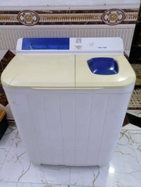غساله للبيع نضيفه شرط الشغل حجم وسط07815400504