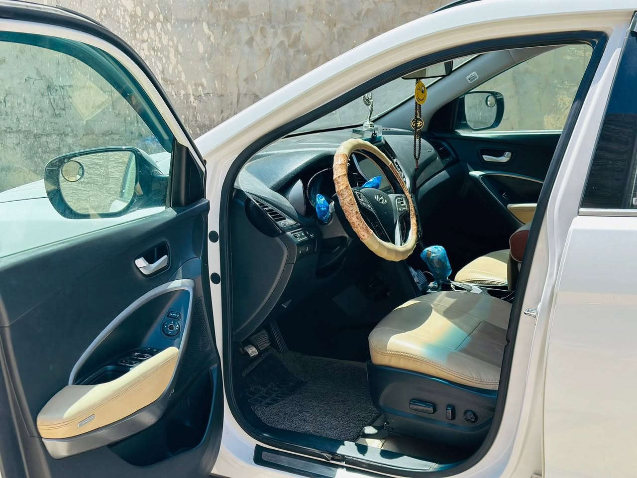 السلام عليكم ورحمة الله وبركاته سنتافي ٢٠١٣ خليجي فول مواصفات سنويه جديدة لل ٢٠٣١رقم انكليزي هزة جديدة للاستفسار الاتصال ع ***********
