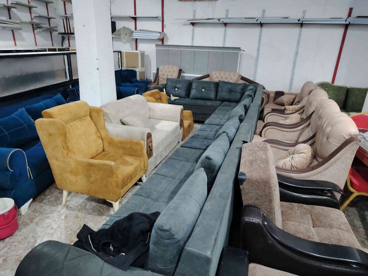 اللهم صلِّ على محمد وآل محمد وصلتنا وجبه جديده العنوان المدينه منطقة الجلال قرب مدرسه العقيده ***********
