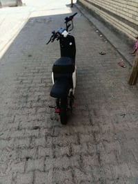 درجة شحن R9 كلوب عالي ناصي خمس بطاريات دبل تيارات جدد دراجه خير من الل...