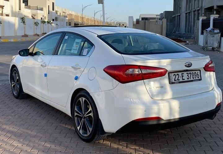 سيراتو 2013 خليجي شكل 15
فول مواصفات للاخير......... 1/1 
رقم  اربيل باسمي وهزه جديده 
لد امامي خلفي 
بصمه 
فتحه
مري شفط 
حساس امامي خلفي 
تبريد منفصل قطعتين تبريد 
كامره وشاشه 
ستيرن 3وضعيات 
تحديد مسار 
السياره جاهزه وما ناقصها اي شي سعرها معقول بلعافيه ع الياخذها 

مكان السيارة بغداد/ الغزالية
رقم صاحب السيارة 
***********

السعر :: اطلبه بالتعليقات يصلك خاص 📩

#ادارة_الصفحه ⚡

ملاحظه / 🔴
مدير الصفحه غير مسؤول عن بيع وشراء واصوليات السياره نحن صفحه لعرض السيارات فقط.
