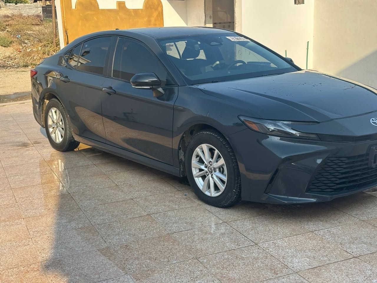 كامري LE 2025 هايبرد
الشكل الجديد
بصمه 
رادارات خلفيه وامامي
شاحن وايرليس
محرك 2500 هايبرد 
صبغ الجاملغ وربع البنيد كما مؤشر في الصور

 للاستفسار الاتصال على الرقم التالي 
***********
