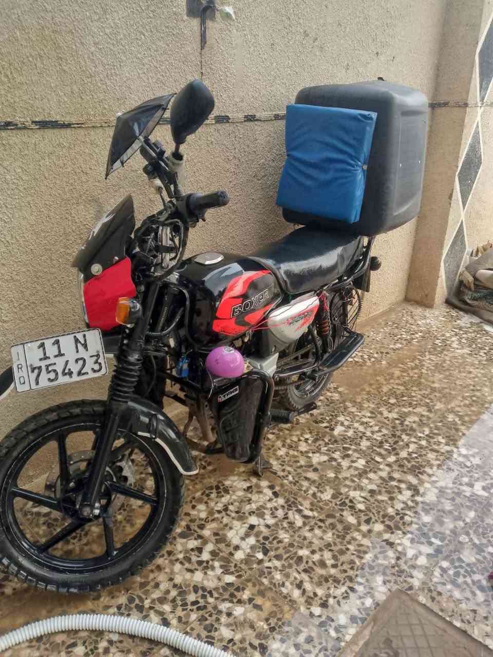 بوكسر موديل 21شهر11يوم28
رقم وسنويه تحويل ثاني يوم مكينه23مجفته تجفيت شركه ناعمه خرسه لمكينه سعره1750وبيه مجال شراي طبلي ***********بيه مجال لى شراي
