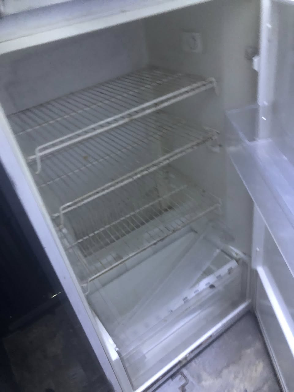 ‏ثلاجة للبيع نظيفة اتصال
***********
