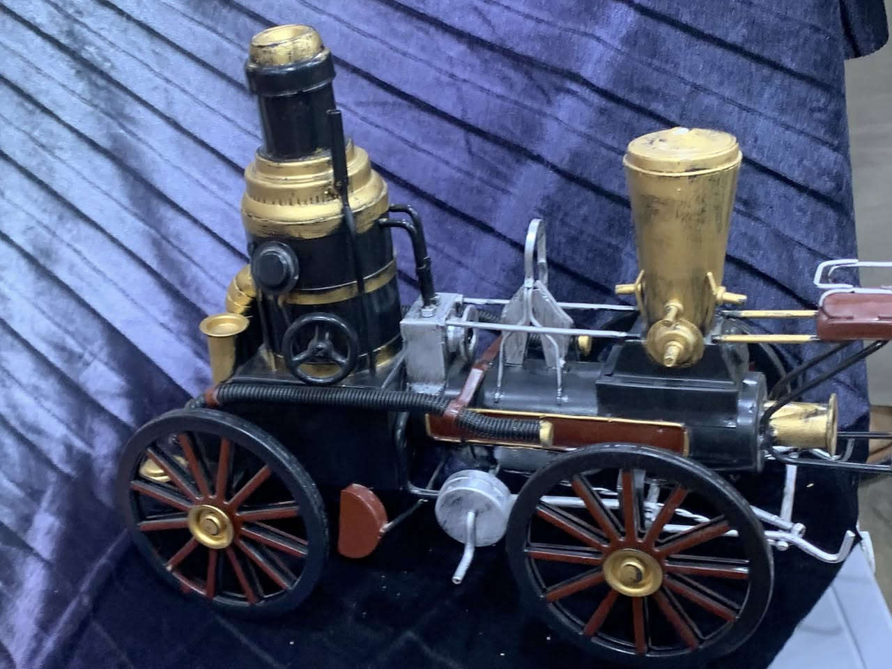 سعره 45  وبي مجال صنع يدوي
***********
