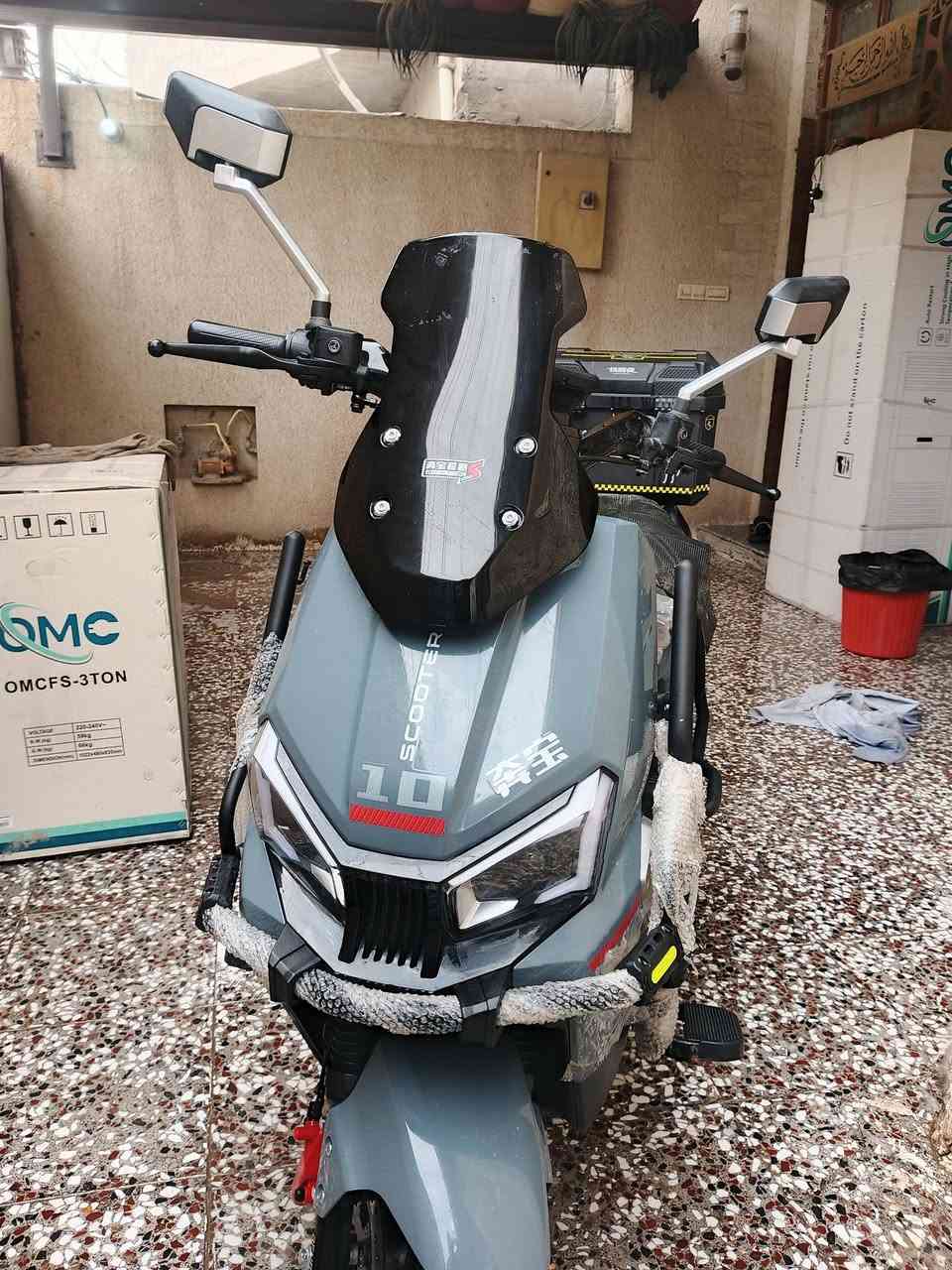 سلام عليكم دراجة شحن صاعقة👀ملف 2500🔥 6بطاريات😍 درع 🛡 شاشه ايباد نضام ABS TCS مانع تزحلق تمشيك الدراجه 75 كيلو السرعه 75 حقيقي  دراجه نضيفه اخذتها بشهر الاول يوم 18 مكفوله عام تواصل ماسنجر او واتساب ***********
