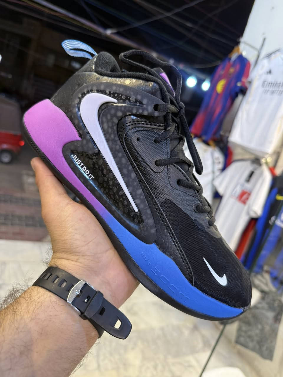 جوردن      ***********
