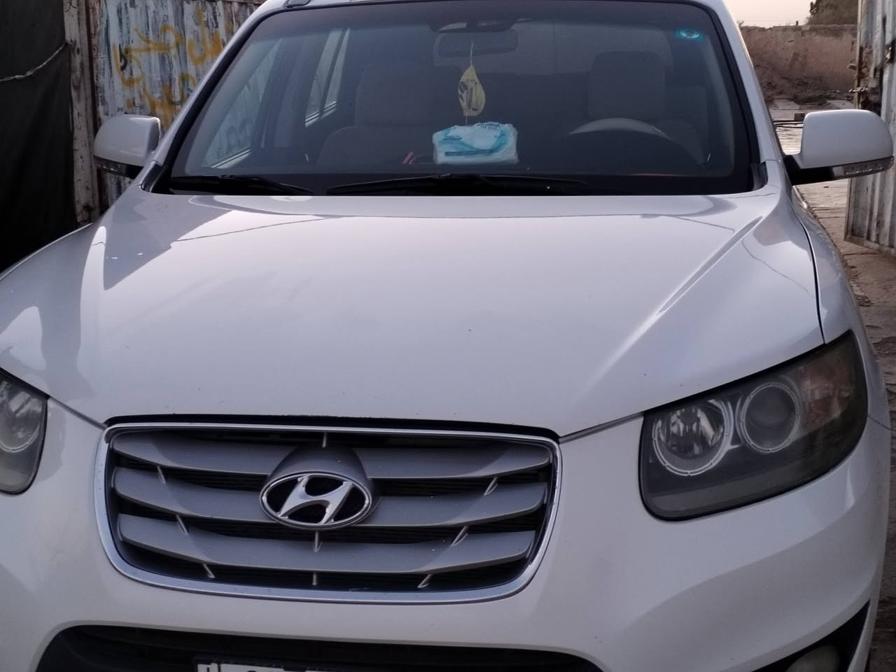 2012 خليجي محرك 6 سلندر 7 راكب 3 قطع تبريد رقم انكليزي بأسمي كفاله من ضربه وتبديل وفتح
تخم تاير جديد
شاشه كبيره
كامره
اشاير بالمري
مري شفط
تحكم
السعر 148 وبيه مجال
***********
