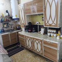 كاونتر للبيع مثل ما موضح في الصوره اخو الجديد سعره ٣٠٠ الف للاتصال وات...
