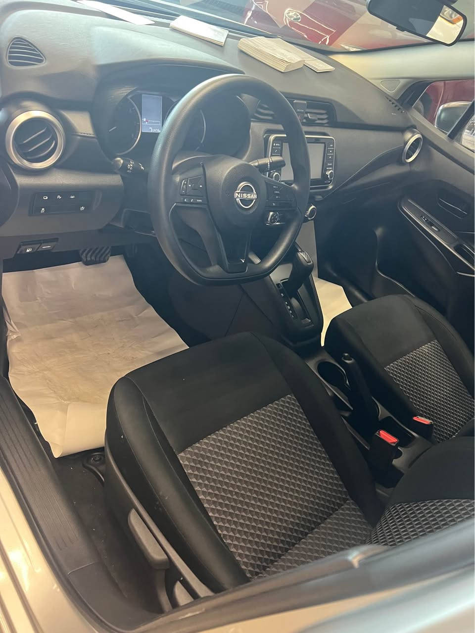 سلام عليكم 
سياره نيسان فيرسا 
موديل 2024
ماشي 31 mil
ضرر بونيد صبغ و جامرلغ بدون دواخل شرط 
رقم موبايل ***********
سعر سياره 118 بي مجال كركوك, العراق
