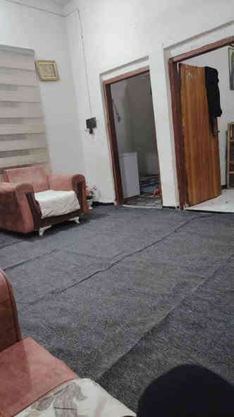 دار للــبـيـــع 
موقعه حي الحسين 
مســــاحــه 200م
الـسعـر 35

 📞***********
