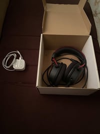 HyperX Cloud Stinger • بدون مايك • شاحن آيفون أصلي