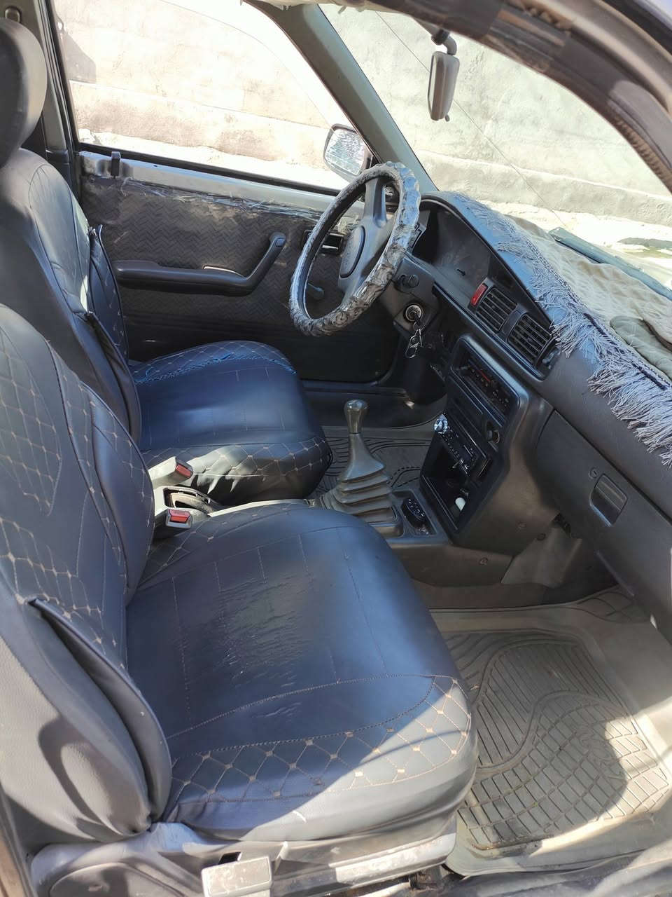 #للبيع #مازدا626 فول عادي  موديل 89 رقم الماني نينوئ سنويه خضرا شرط التحويل 
كير شرط محرك اثر صرف السيارة وضع بلادي مابيها خيسان ولا نقطه غرفتها حيد نظيفه ويرمنيه كلها شغاله  سيارة مال بيت #الاتصال*********** #السعر26
