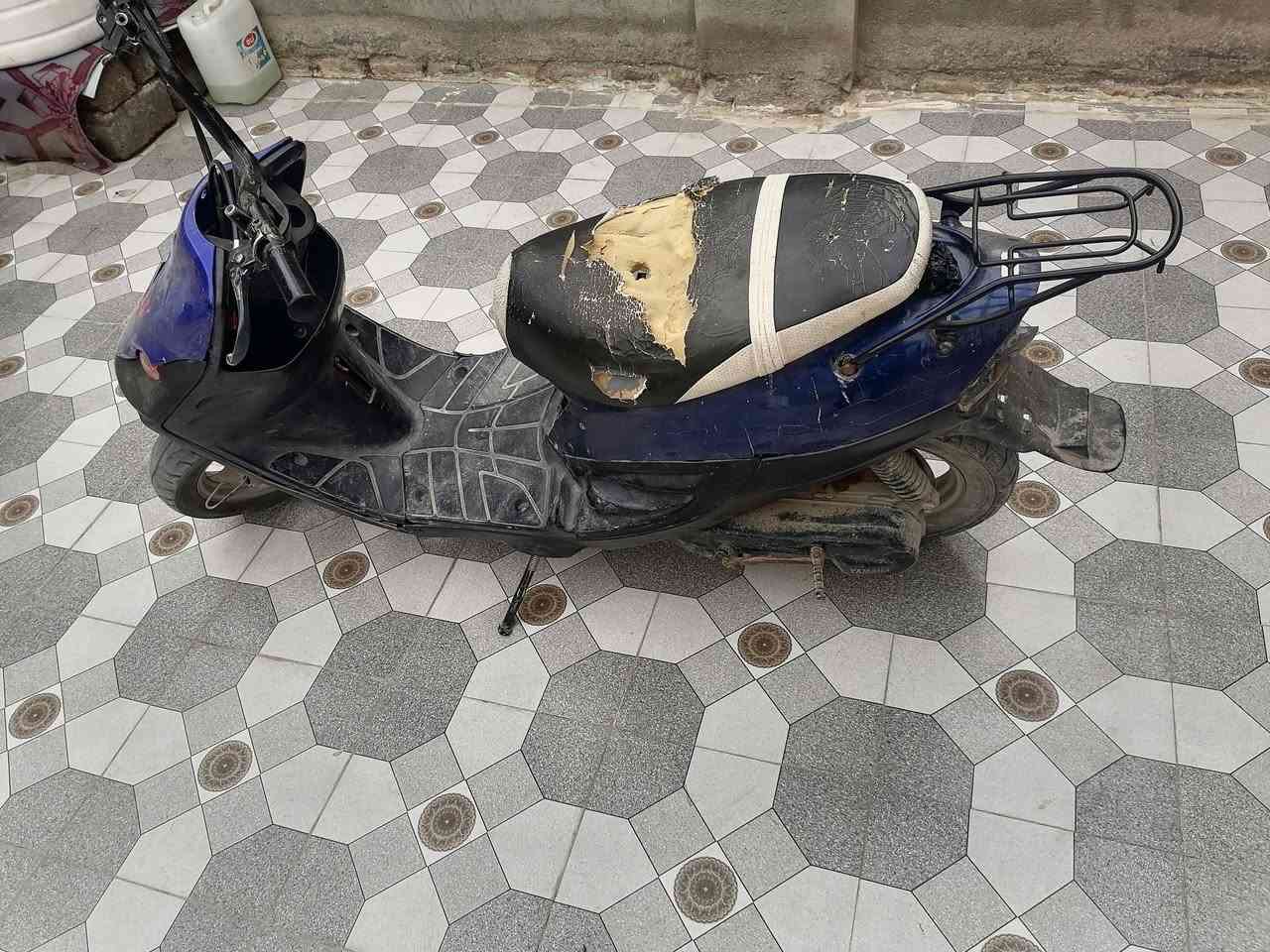 السلام عليكم دراجه بيجي للبيع مكينه نظيفه مكاني رميثه السعر خاص


**إذا كنت صاحب هذا الإعلان وتريد حذفه لأي سبب، رجاءا أرسل رسالة إلى الدعم الفني**