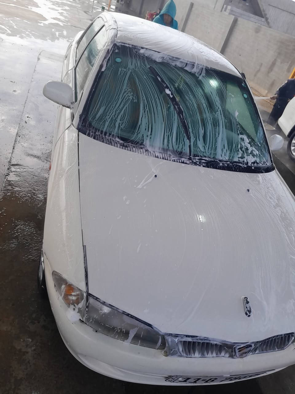 سلام عليكم #براتون موديل 2002رقم بغداد دولي سنوية لل30 صبغ بيهة ملاحضات كير و محرك شرط كهربائيّات شغاله تبريد شغال صدر خلفي وامامي فول سياره جاهزة ماناقصها شي كير عادي السعر (45)وبيها مجال ويرهم مراوس حسب القناعة المكان صلاح الدين الضلوعيه الاستفسار ***********
