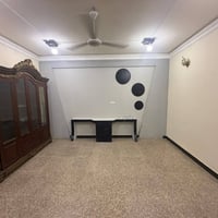 الكرادة الشرقية • ١٠٠م • غرفتين