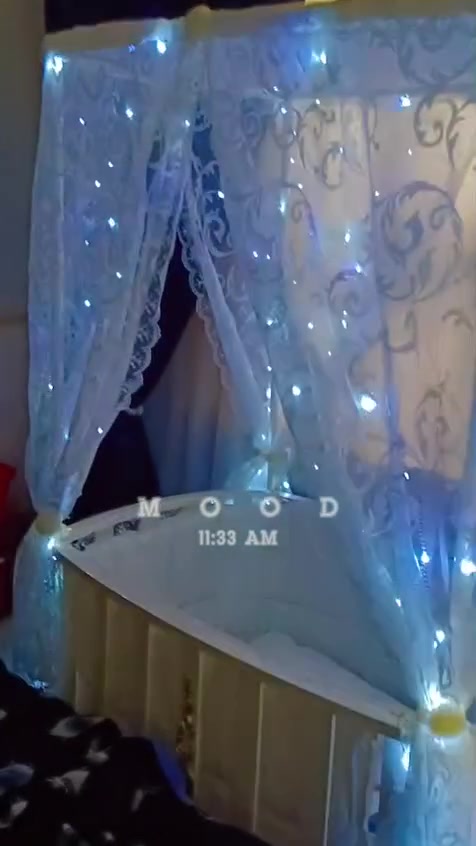غراض كلهم جدد اي ضرر مابيهم الأسعار 
ميز طعام 500 قفل
الجربايه مال طفل وبيها هزاز 100 قفل
الدوشك 75 قفل 
الشراي فقط يتصل او يراسل ***********
وروحوا عاملوا على اسعارهم ذن بيش الجدد والعندي جدد اصلا دا ابيعهم اقل من النص السعر مكاني بغداد الشعلة

