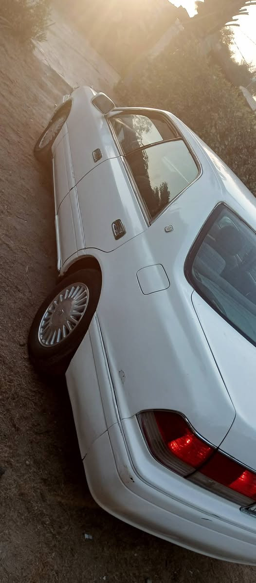 السلام عليكم راس الثور بدون تحويل السياره ابيعه حديده بيه ارقام وسنويه مكينة وكير جدد تخم تاير جديد كهربائيات كله شغاله حداديه جاهزة ترايك وين متريد السعر 27 وبيه مجال قليل 

السياره بيه كص المكان نجف كوفه 
***********
