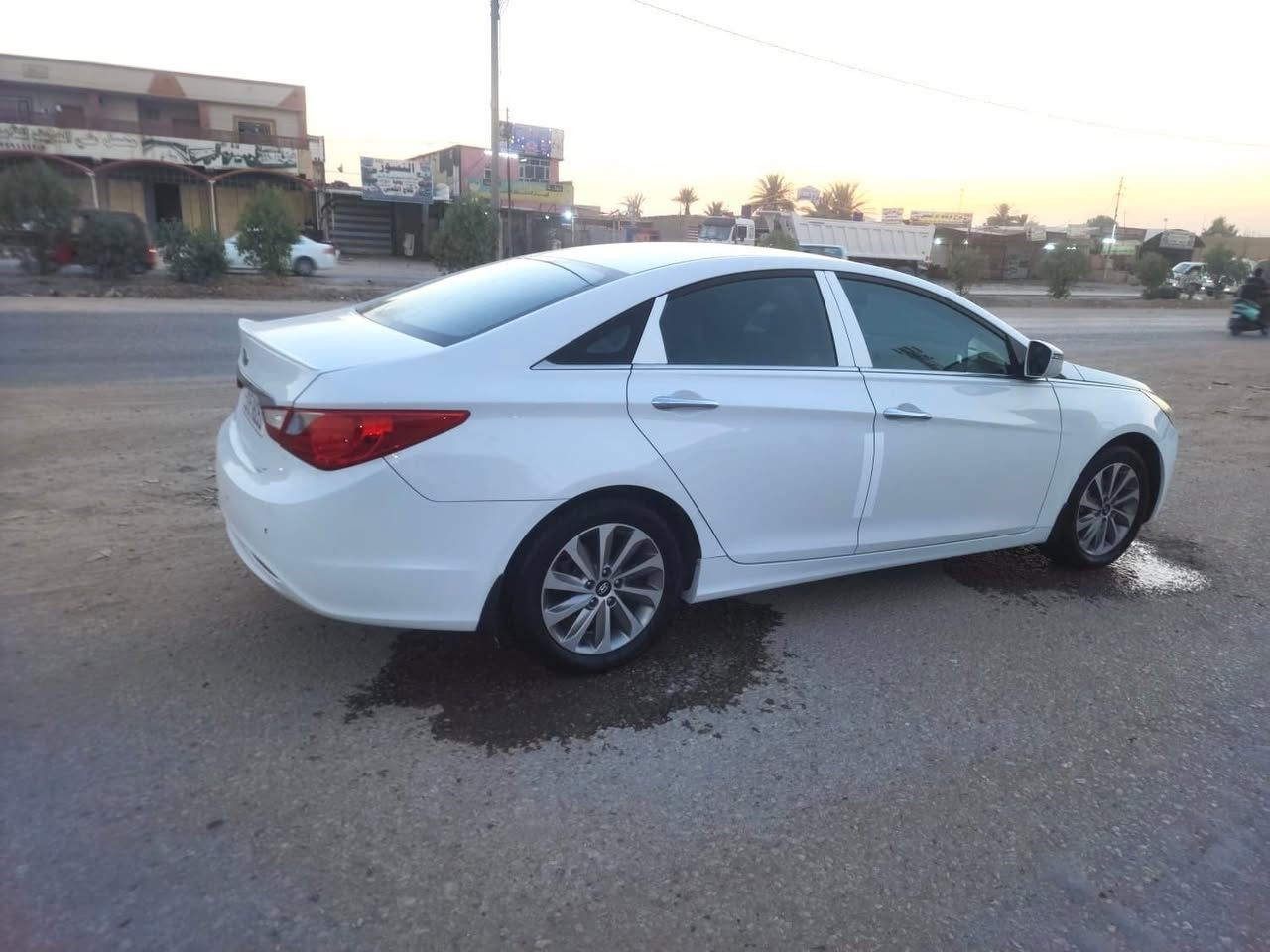 #ســــــــوناتا
الشركه العامه 
خليجي 
موديل 2014
رقم بغداد دولي بسمي  
كفاااااله عاااامه بيه بارد بسيط بجاملغ الامامي
وجديده جدًا واحلى من الصور 
مري شفط
تبريد قطعتين 
ماشيه 130 حقيقي
ويل 18
حساسات خلفيه
مكينه 2.4
مكينه كير حداديه تخم تاير مكفولات 
السياره جديده جداً واحلى من الصور 
للبيع والمراوس حسب القناعه 
للاستفسار 
***********
***********
