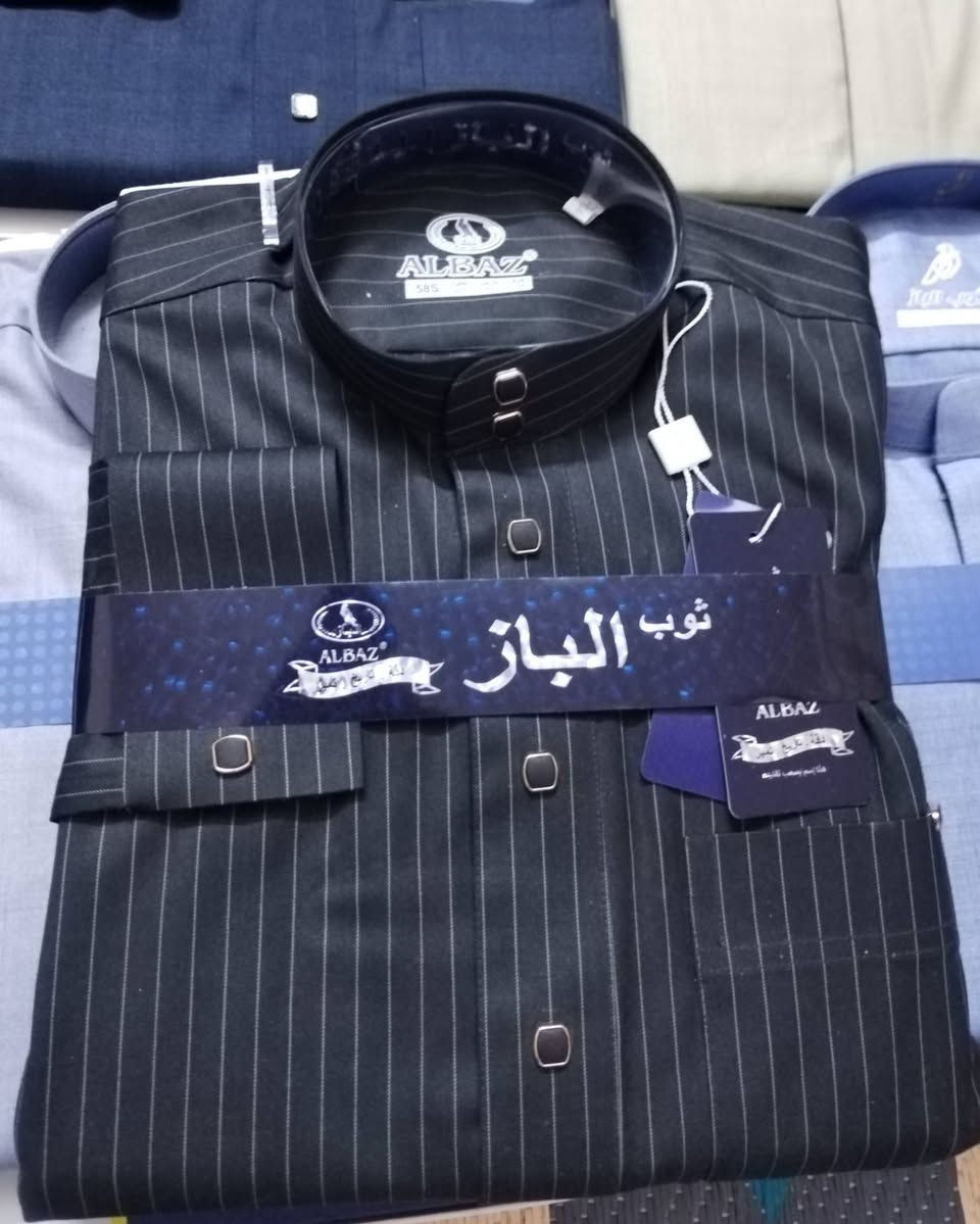 سلام  عليكم  من رخصه لادمن🌹
دشاديش رجالي شتائي خامه درجى اولى. ياباني +ايطالي  بشرط قطني نوعيه طباقات + دبل ياخه +ردن هد 
سعر القطعه جوه سوك  20الف فقط بلاش
يوجد كل المقاسات 62.60.58.56
العنوان حي شهداء قرب برج اسياء توزيع جديد
يوجد خدمه توصيل ***********
