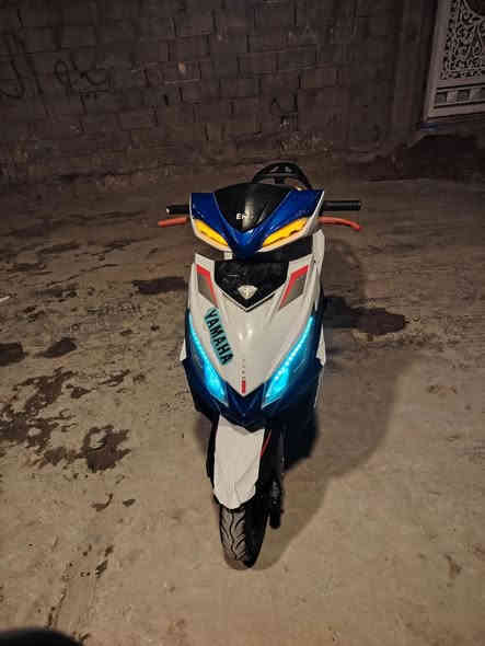 السلام عليكم دراجه للبيع الدراجه خير من الله خرسه شرط ما تنسمع مكان الدراجه بابل مركز السعر 300 وبيه مجال الدراجه كله شغاله ما عيزه شي رقم *********** خاص متواجد
