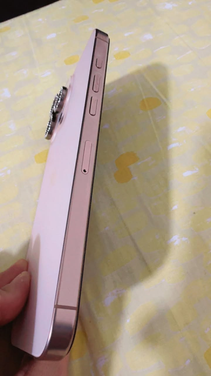 سلام عليكم 16 pro max  خدش مابي بعده بضمان ماستر بطارية 94 كلشي موضح بالصور سعره مليون ٢٥٠ مكاني سيدية تقاطع الدرويش تواصل *********** او مراسلة ؏ خاص
